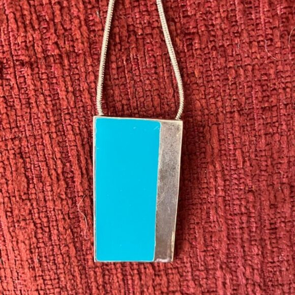 Cool Blue Silver Metal Necklace - Picture 3 of 6